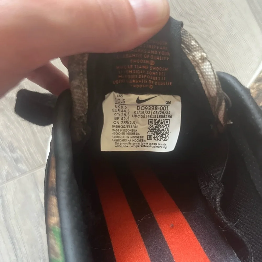 NWOT Camouflage Nike - Picture 4 of 4